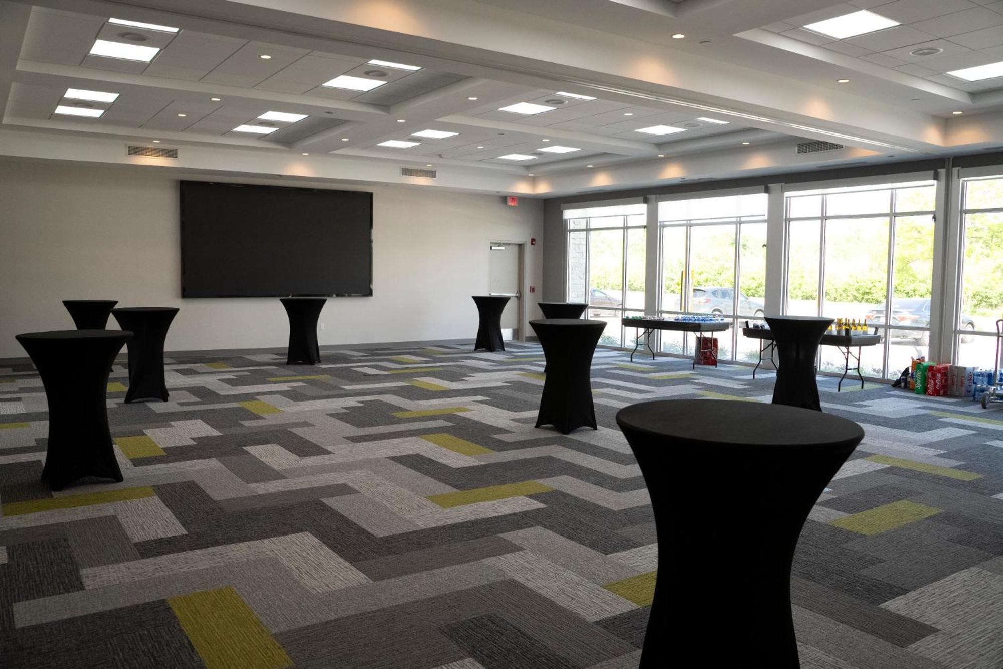 Holiday Inn Express & Suites Chicago Schaumburg By Ihg Esterno foto