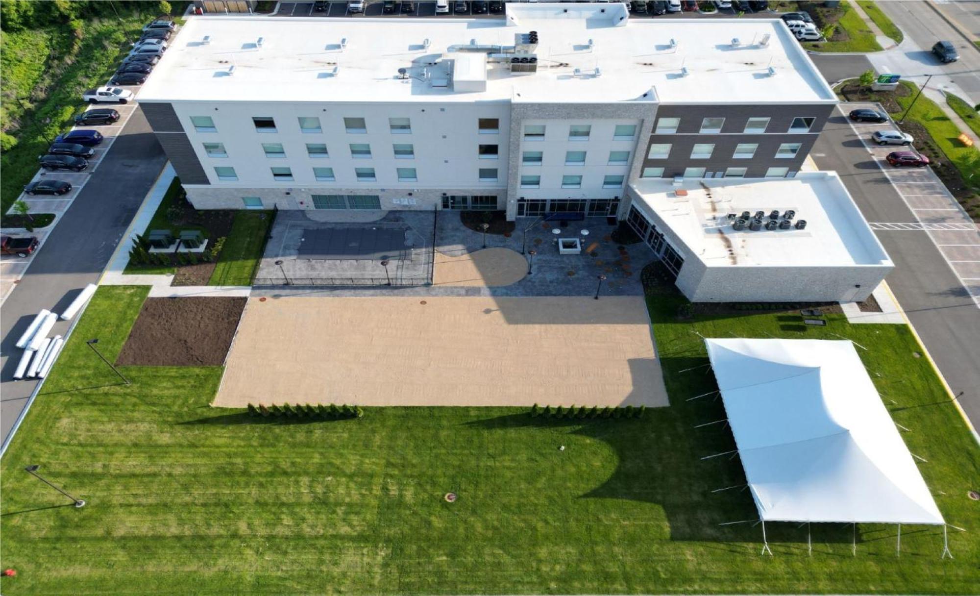 Holiday Inn Express & Suites Chicago Schaumburg By Ihg Esterno foto